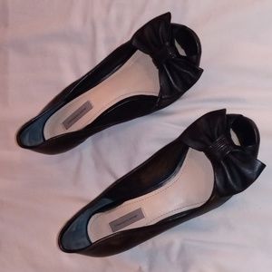 Vintage Classiques Entire Women's Kitten Leather Heels